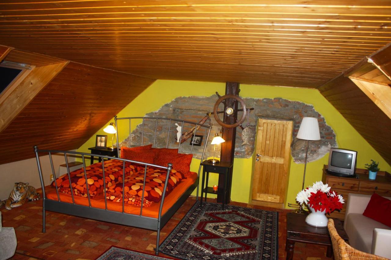Apartmany U Kaplicky Kamyk nad Vltavou Exterior foto